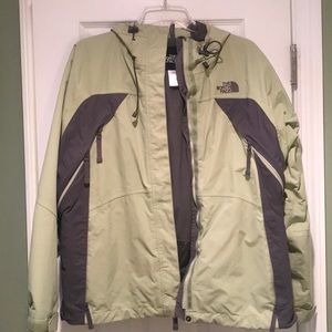 The North Face Insulated Rain Coat - Pale Green